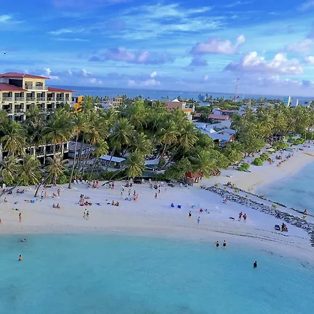 Kaani Grand Seaview Hotel